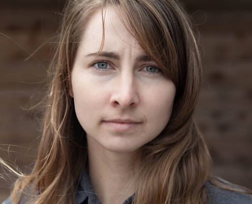 OBJECTOR real Molly Stuart 800X800